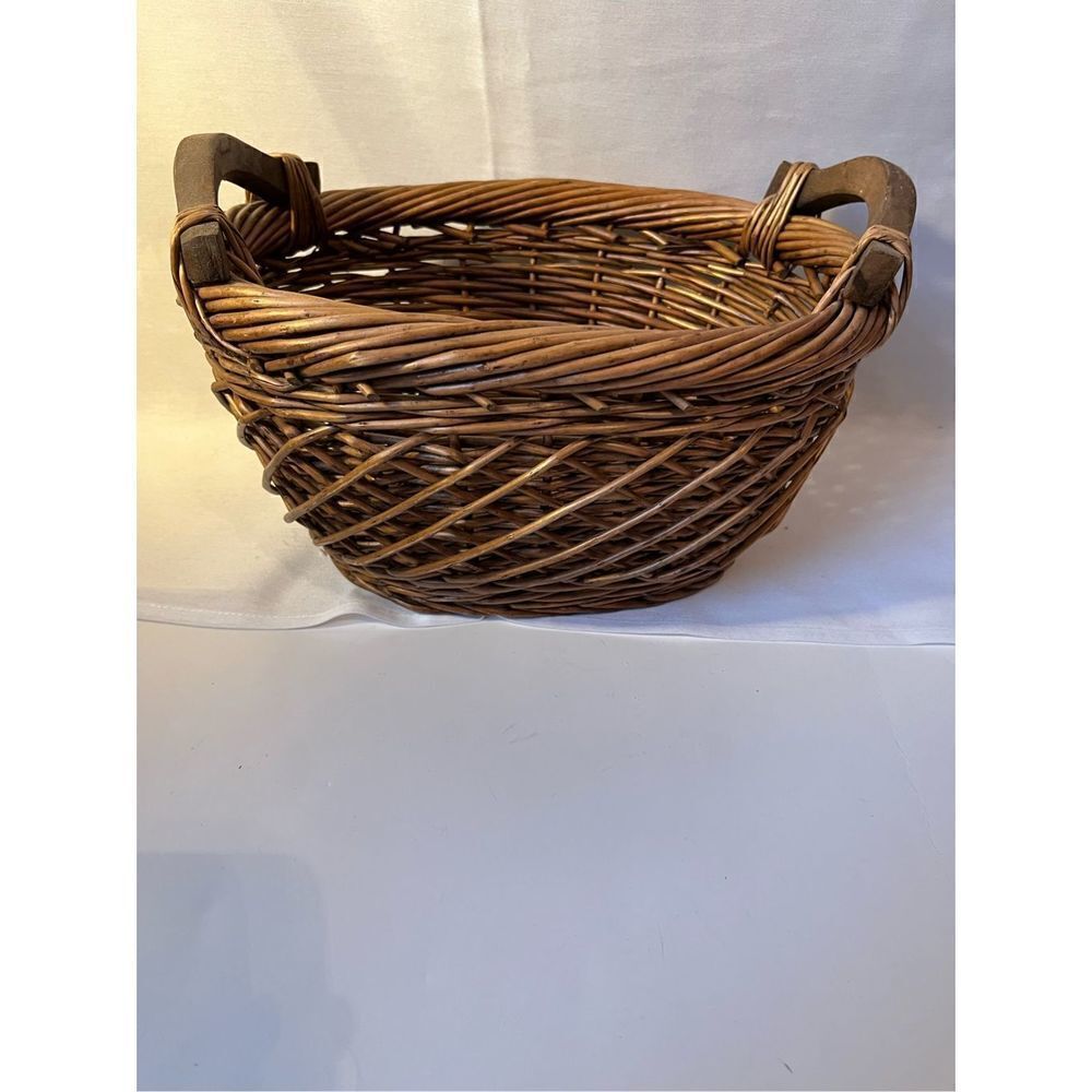 Vintage Woven Wicker Basket Rustic Farmhouse Cottage Decor Storage Basket